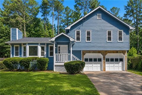 Homes For Sale - 399 Hearth Place<br/> Lawrenceville, GA 30043
