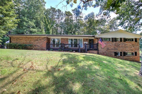 Homes For Sale - 1717 Rio Vista Drive<br/> Dalton, GA 30720