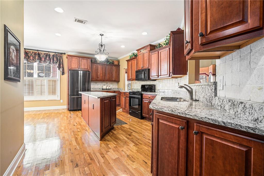 159 Tara Boulevard, Loganville, Georgia image 7