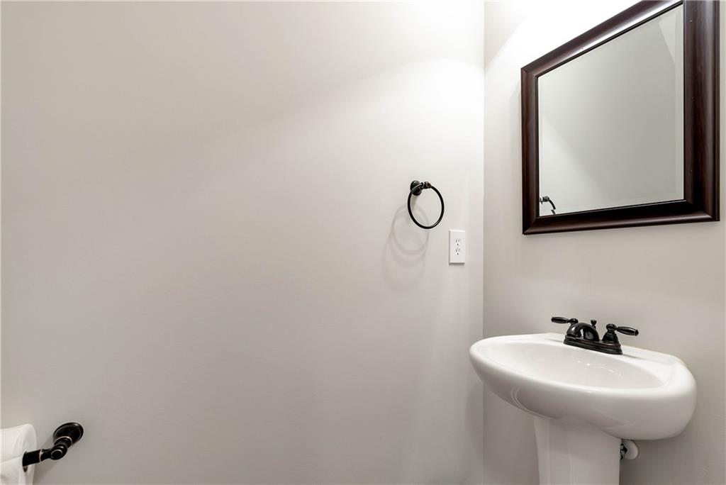 5414 Sycamore Court, Oakwood, Georgia image 7