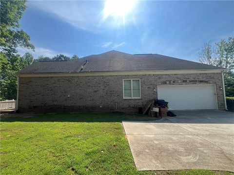 A home in Powder Springs