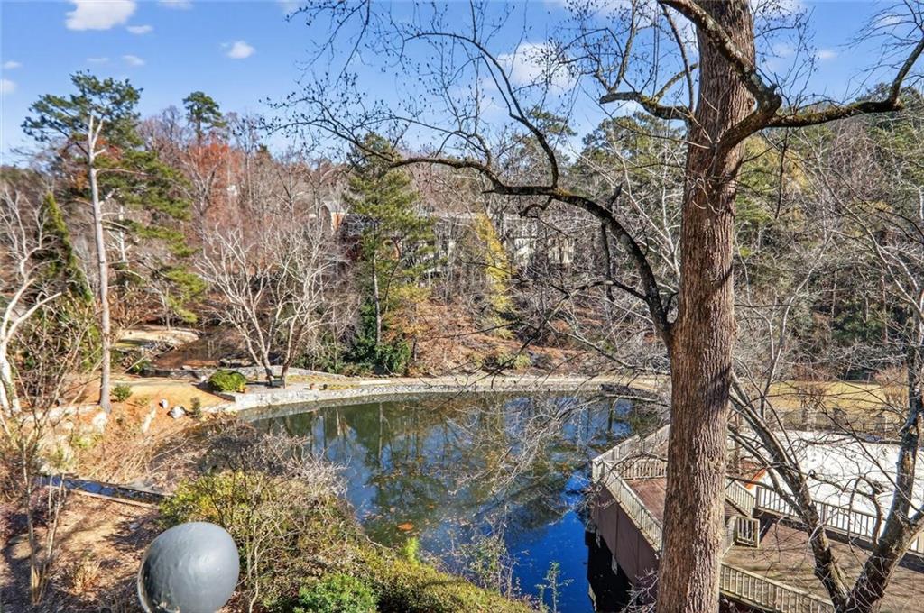 27207 Plantation Drive NE