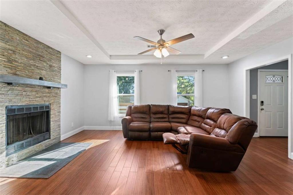 700 Pepperwood Trail