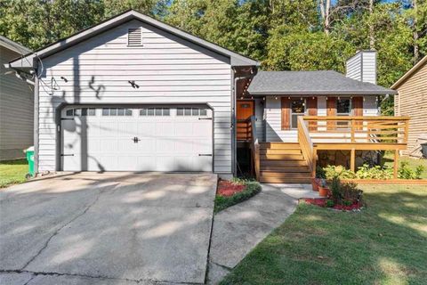 700 Pepperwood Trail Stone Mountain GA 30087