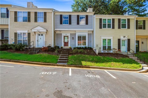 Photo of 1008 Wedgewood Way, Sandy Springs, GA 30350 (MLS # 7835165)