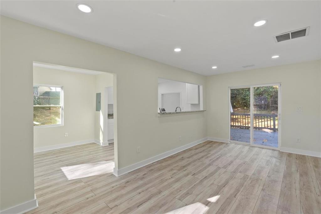 5476 OLD ROCKBRIDGE Road