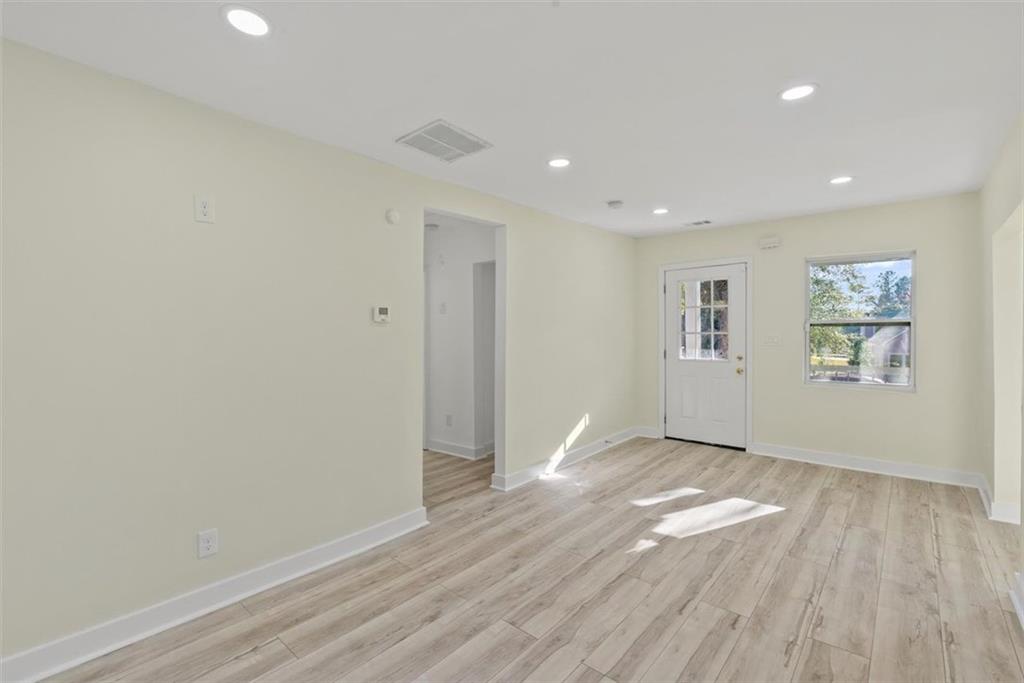 5476 OLD ROCKBRIDGE Road