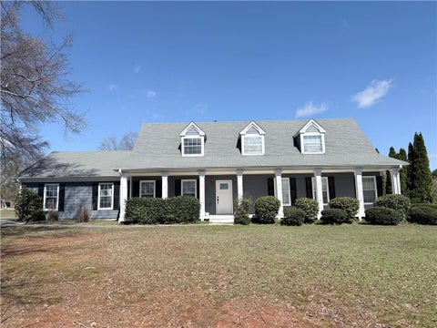 Homes For Sale - 2000 Sage Court<br/> Walton County, Loganville, GA 30052