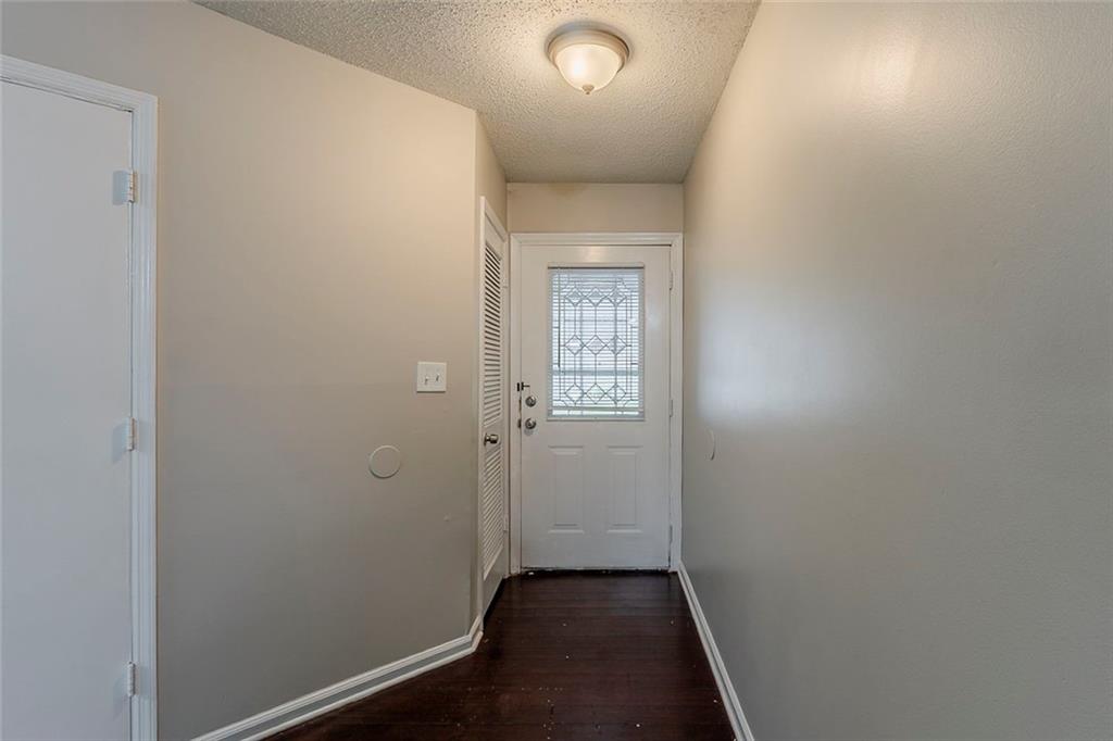 964 Chapman Lane, Stone Mountain, Georgia image 7