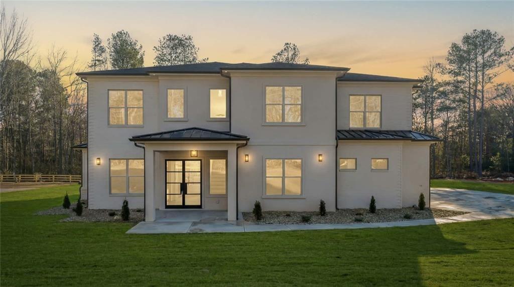 210 Simonton Road SW