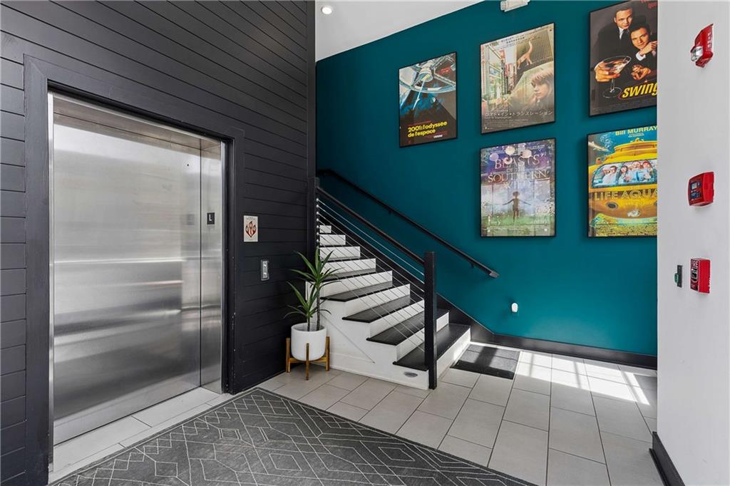 22 Airline Street NE 108