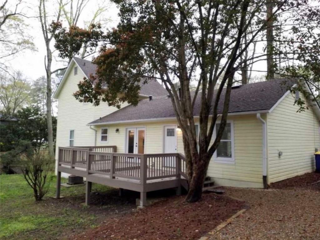 2800 Carrie Drive NW