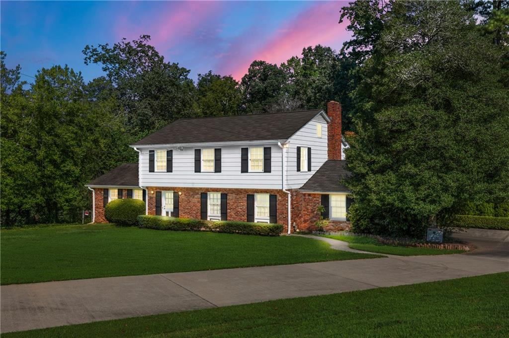 2530 Piney Wood Lane