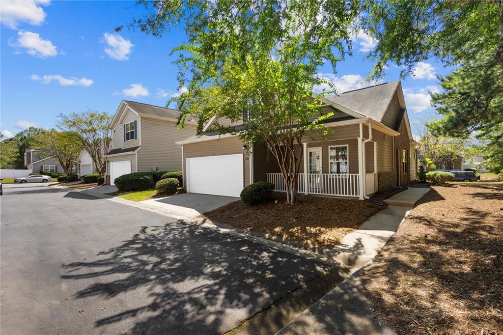 Photo of 242 Hiawassee Drive, Woodstock, GA 30188 (MLS # 7839962)
