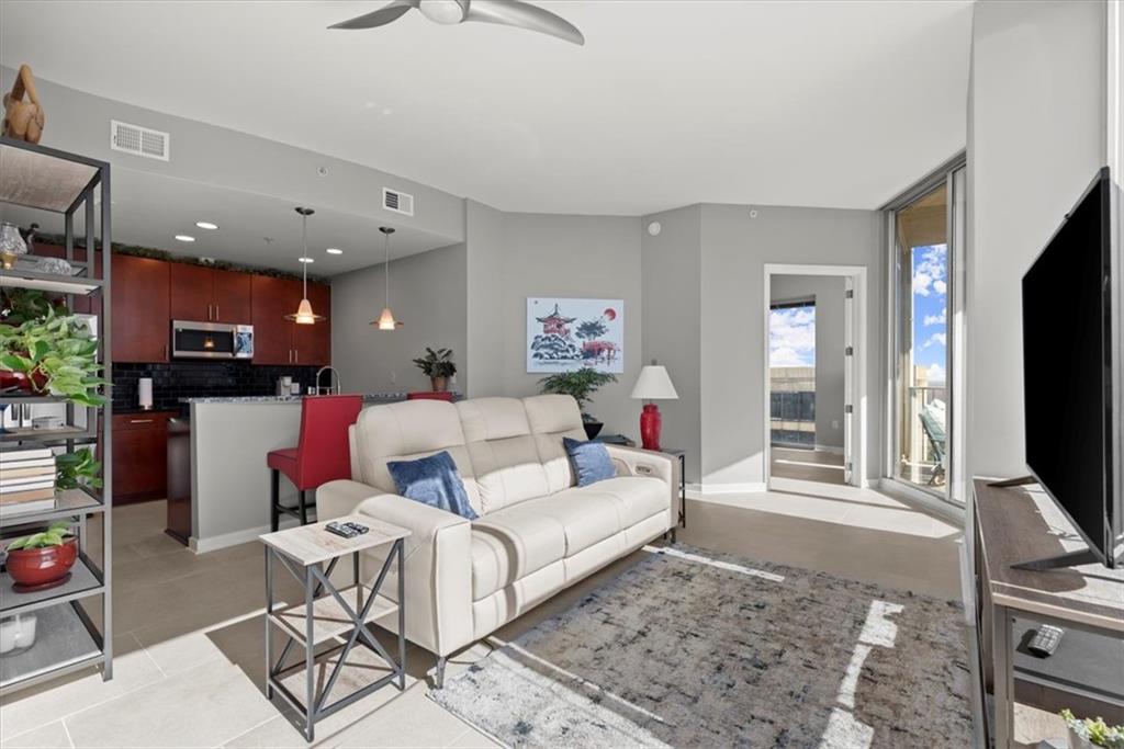 400 W Peachtree Street NW 3611