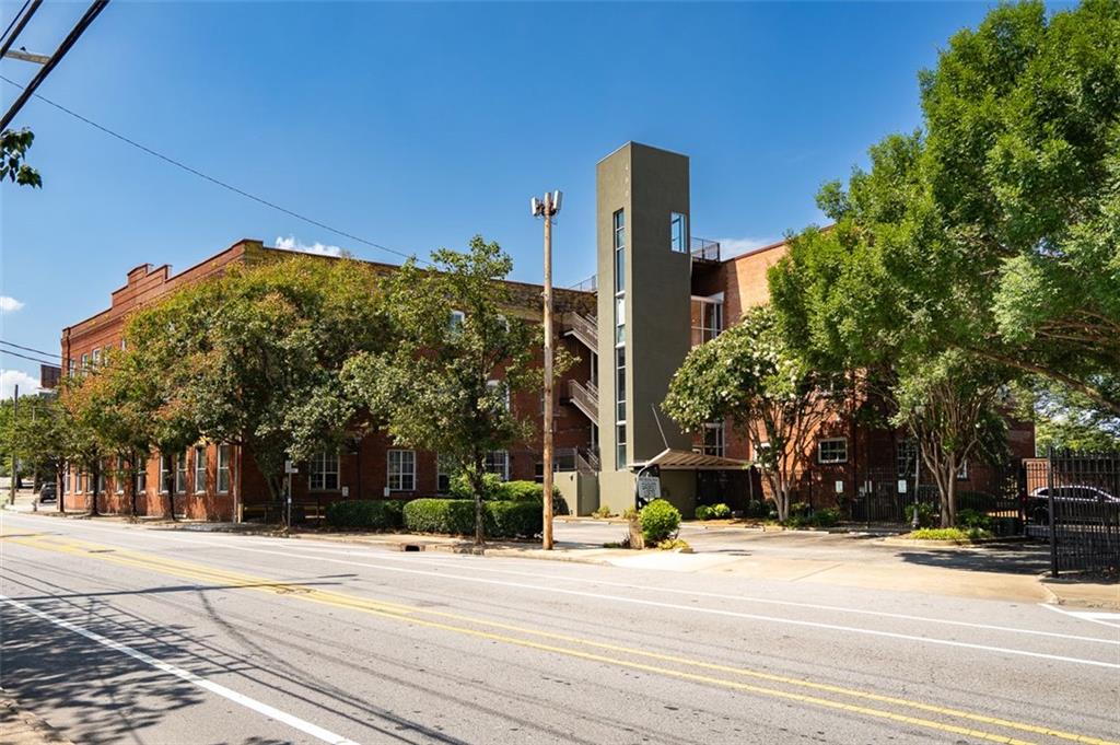 490 Marietta Street NW 101