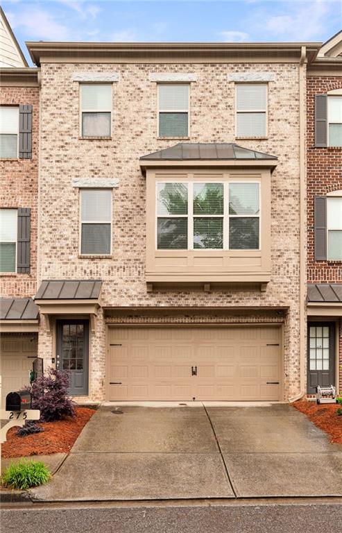 275 Blue Pointe Court, Suwanee, Georgia image 1