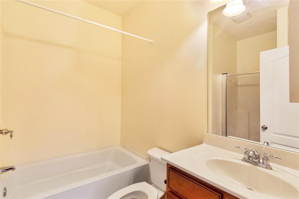 275 Blue Pointe Court, Suwanee, Georgia image 33