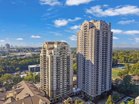 Photo of 795 Hammond Drive #1005, Sandy Springs, GA 30328 (MLS # 7856866)