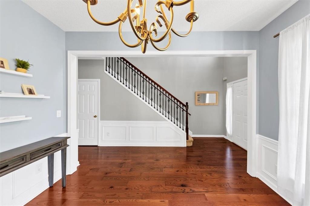 338 Santa Anita Avenue, Woodstock, Georgia image 10