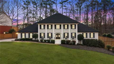 Homes For Sale - 5339 Trowbridge Drive<br/> Dekalb County, Dunwoody, GA 30338
