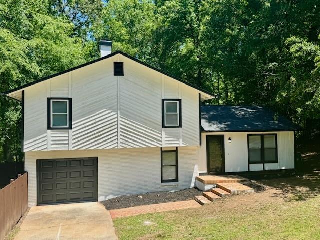 3988 Chimney Ridge Drive, Ellenwood, Georgia image 3
