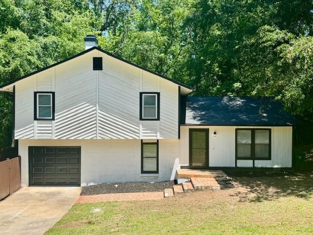 3988 Chimney Ridge Drive, Ellenwood, Georgia image 1