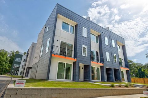 Photo of 2029 Memorial Drive #32, Atlanta, GA 30317 (MLS # 7687380)