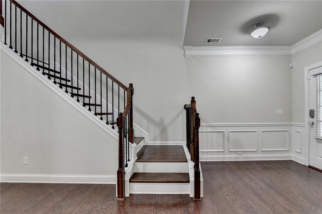 3123 CROSS CREEK Drive