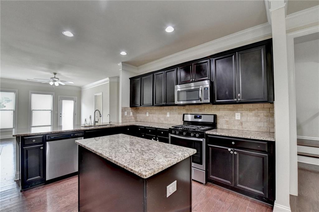 3123 Cross Creek Drive, Cumming, Georgia image 10