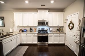 2620 Laurel Gate Lane