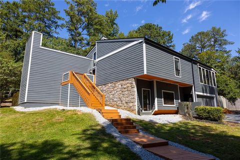 4053 Spalding Hollow Peachtree Corners GA 30092