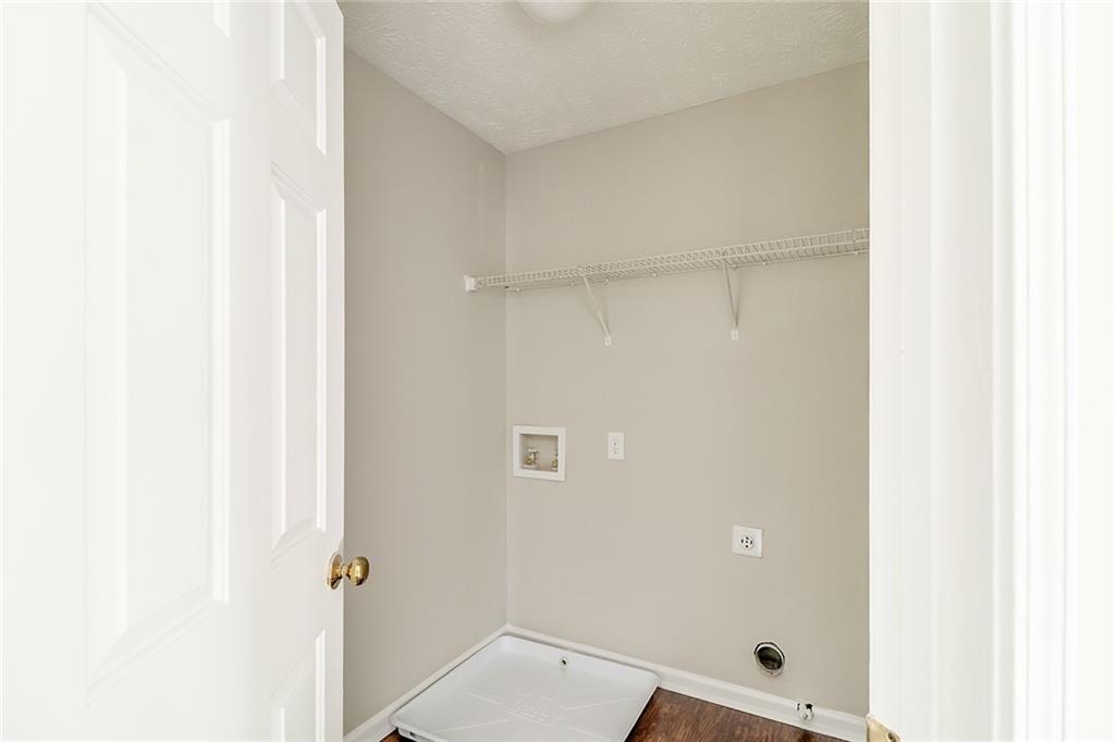 2845 White Blossom Lane, Suwanee, Georgia image 42