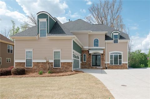 Homes For Sale - 27 Cooper Lake Road<br/> Mableton, GA 30126