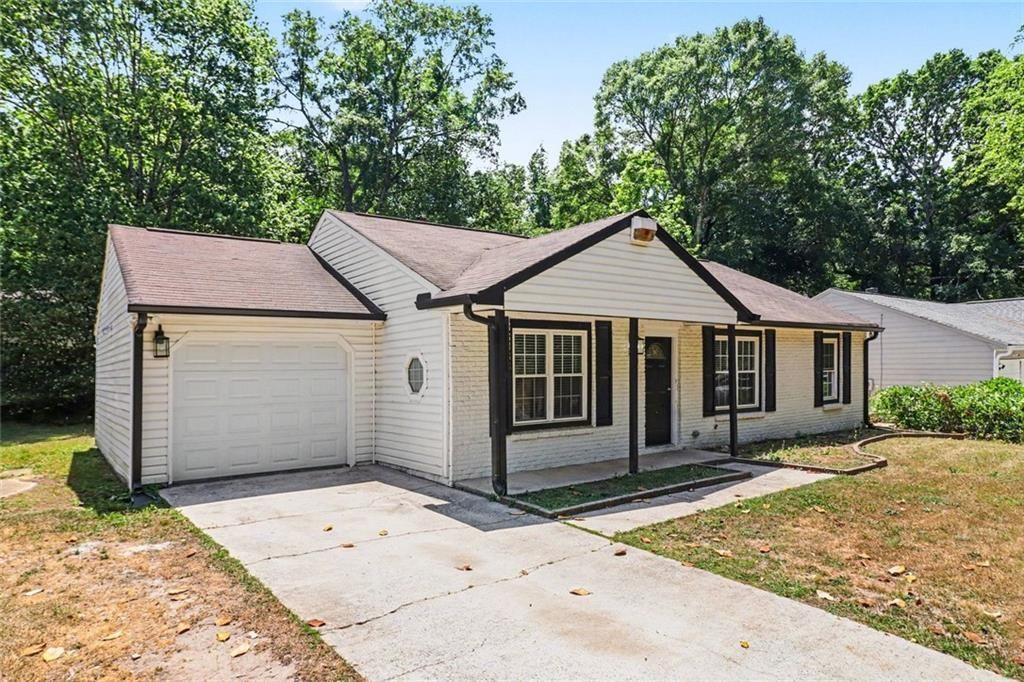 627 Towngate Boulevard