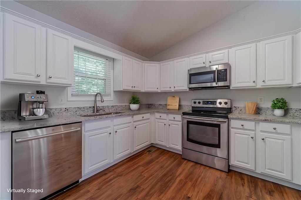 343 Ashton Way, Winder, Georgia image 3