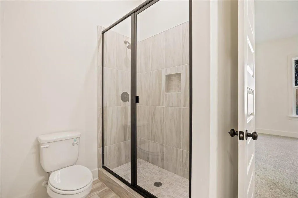 Gainesville, Georgia 30506, United States, 5 Bedrooms Bedrooms, ,5 BathroomsBathrooms,Residential,Active,219483