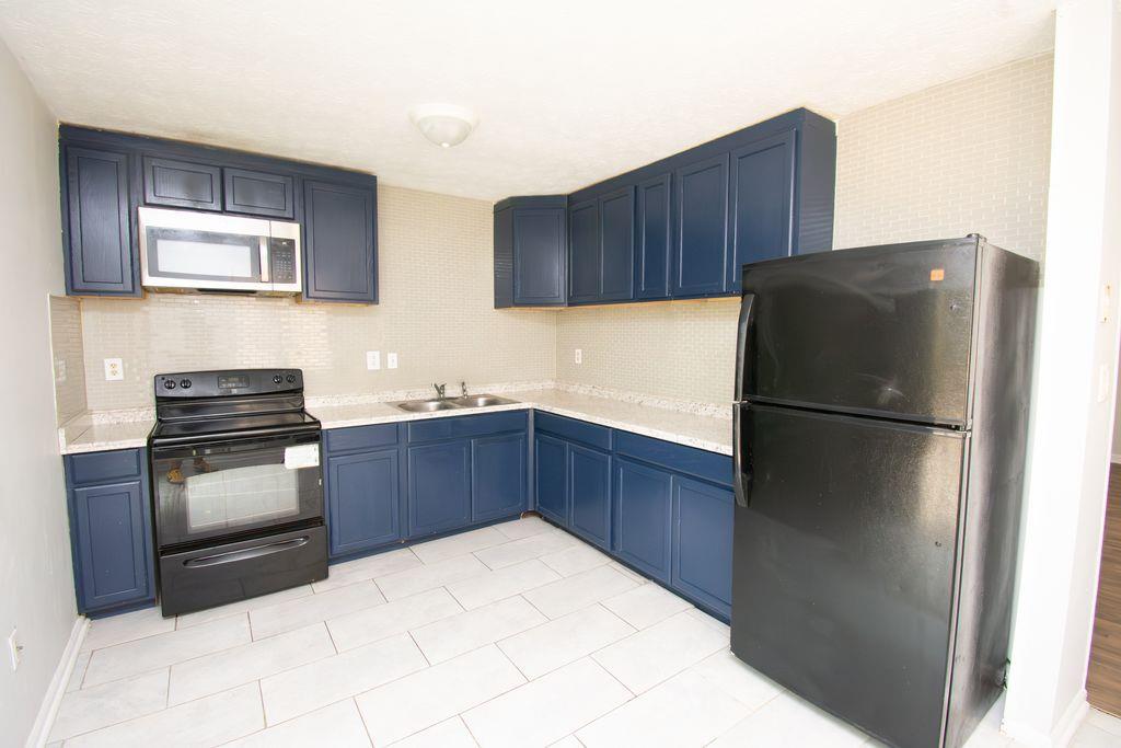 2585 GOLFVIEW Terrace SE