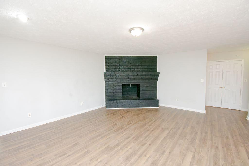 2585 GOLFVIEW Terrace SE