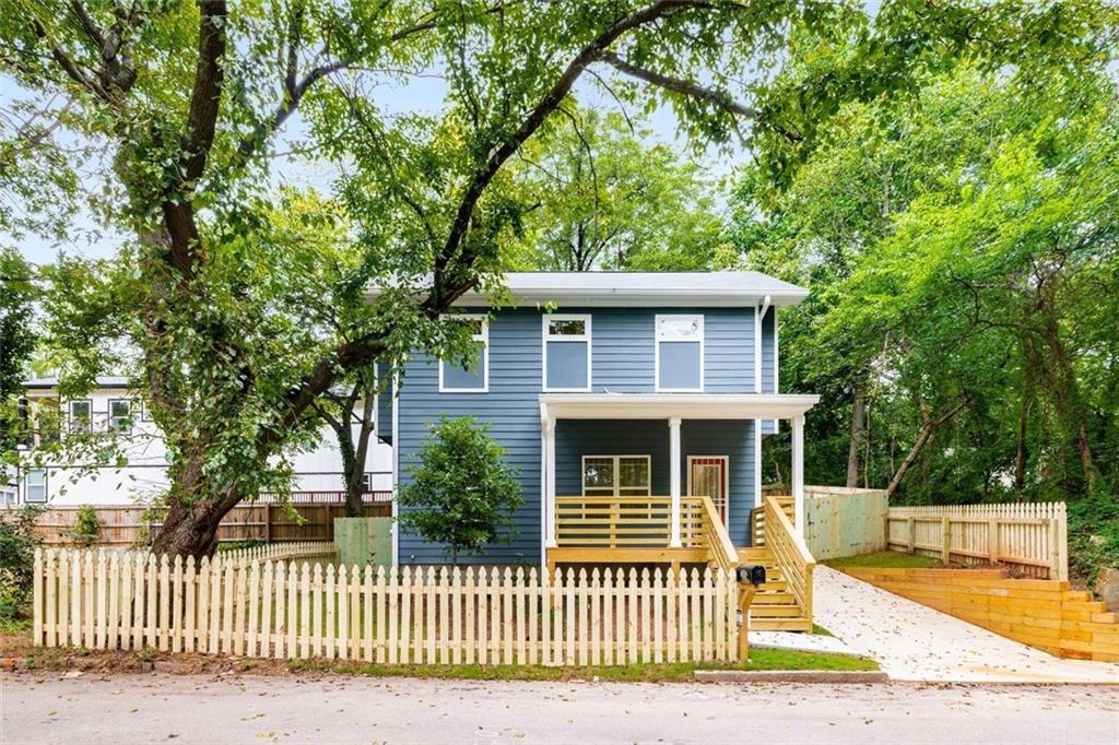 1631 Burton Street SE