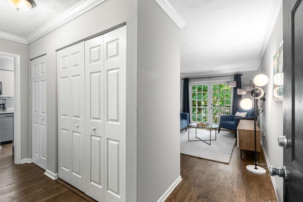 1150 Collier Road #L14, Atlanta, Georgia image 2