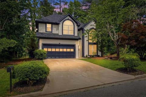 Homes For Sale - 5059 Club Vista Point<br/> Stone Mountain, GA 30088