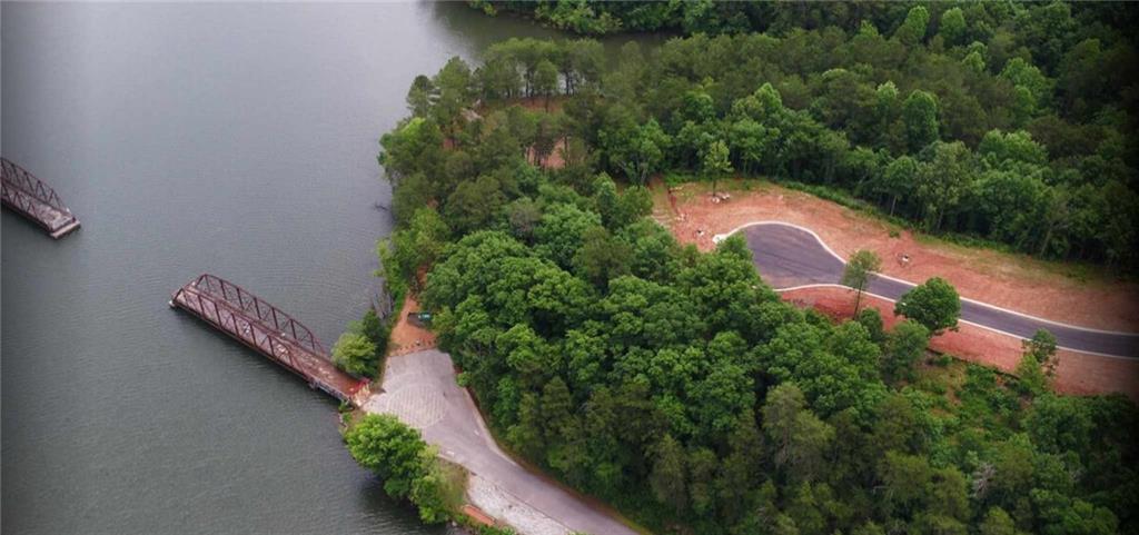 275 Southern Trace