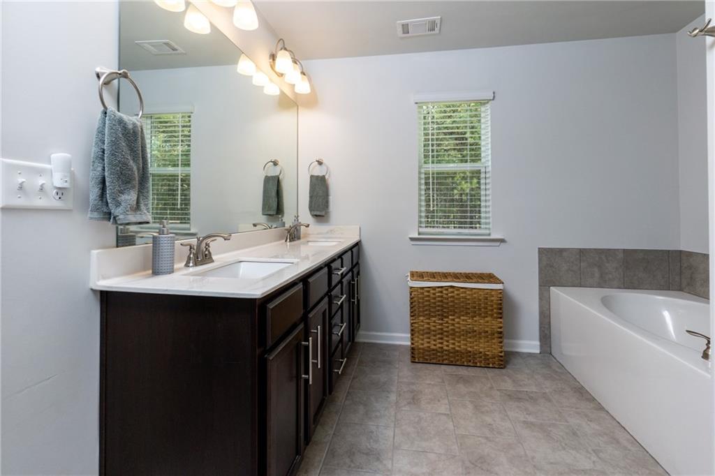5620 Berney Circle, Powder Springs, Georgia image 22