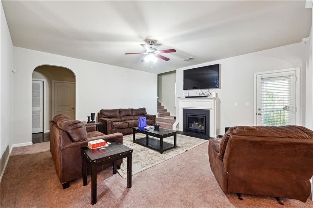 1417 Sterlingbrooke Drive, Powder Springs, Georgia image 8