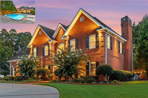 6310 Buckingham Place Cumming GA 30040