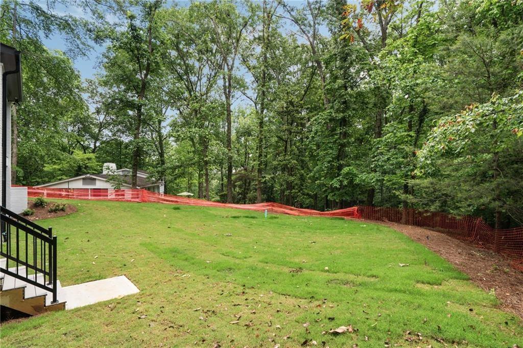 4091 Oak Forest Drive, Brookhaven, Georgia image 47