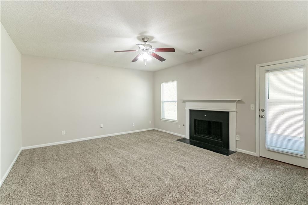 4097 Rosebud Park Drive, Snellville, Georgia image 14