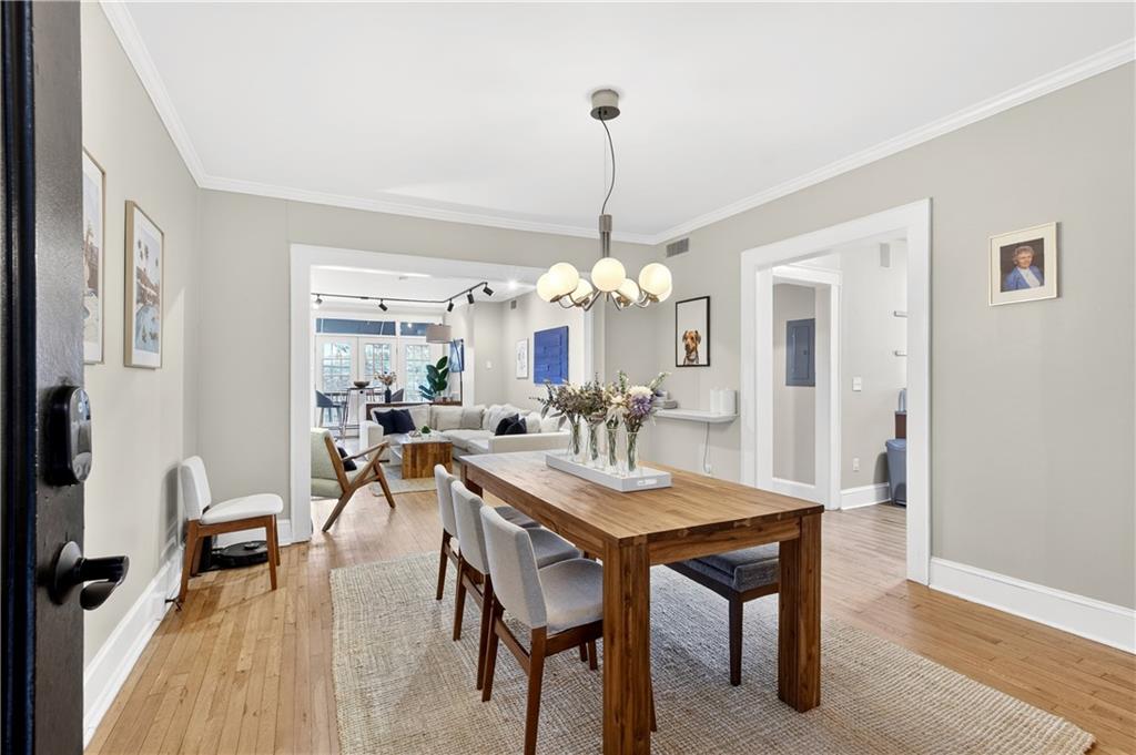 435 10th Street NE 15