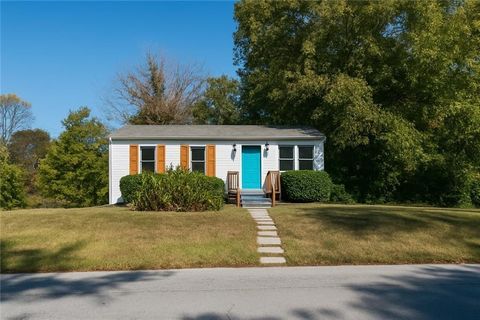 3155 Delmar Lane NW Atlanta GA 30311